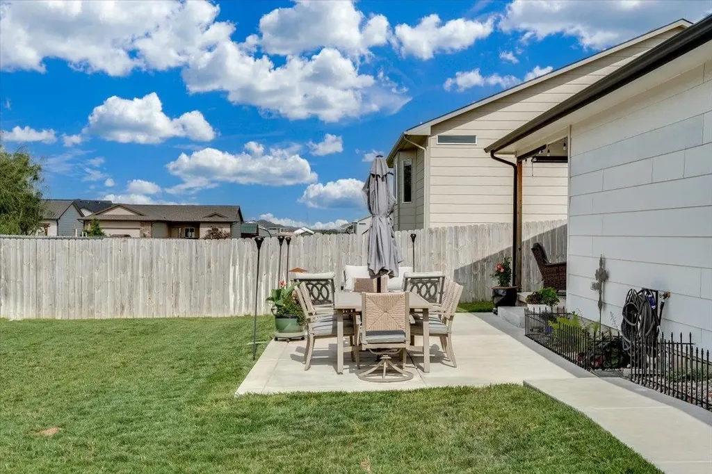 5414 W 46th Street S Wichita KS 67215