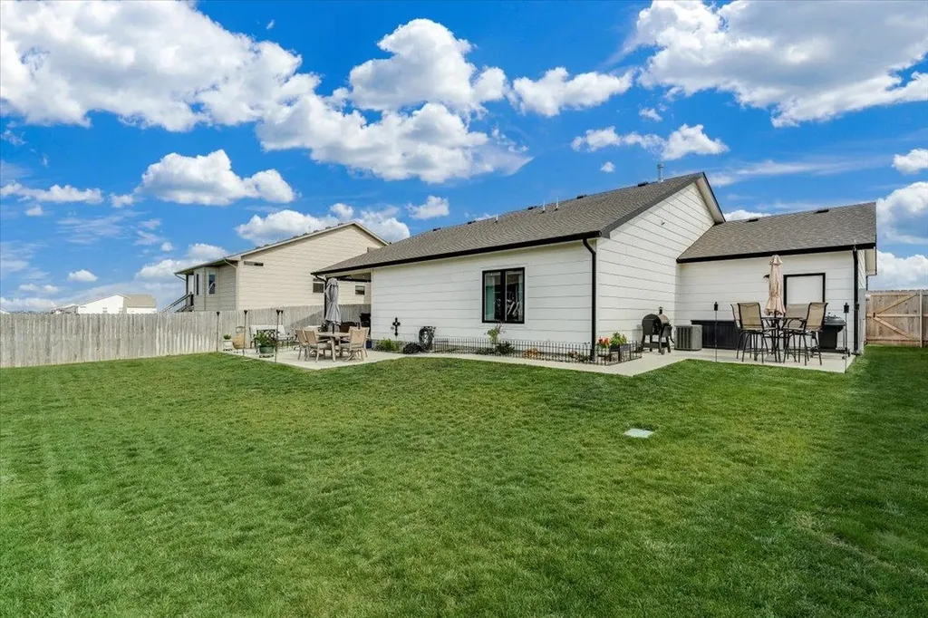 5414 W 46th Street S Wichita KS 67215