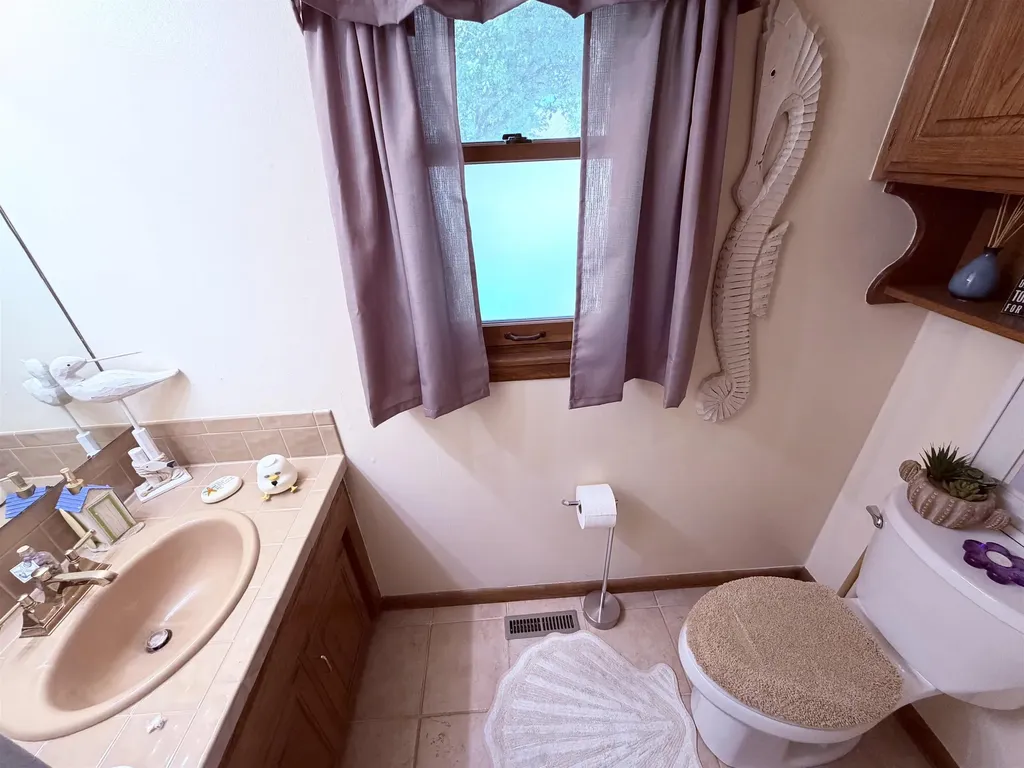 4610 N Farmstead Court Bel Aire KS 67220