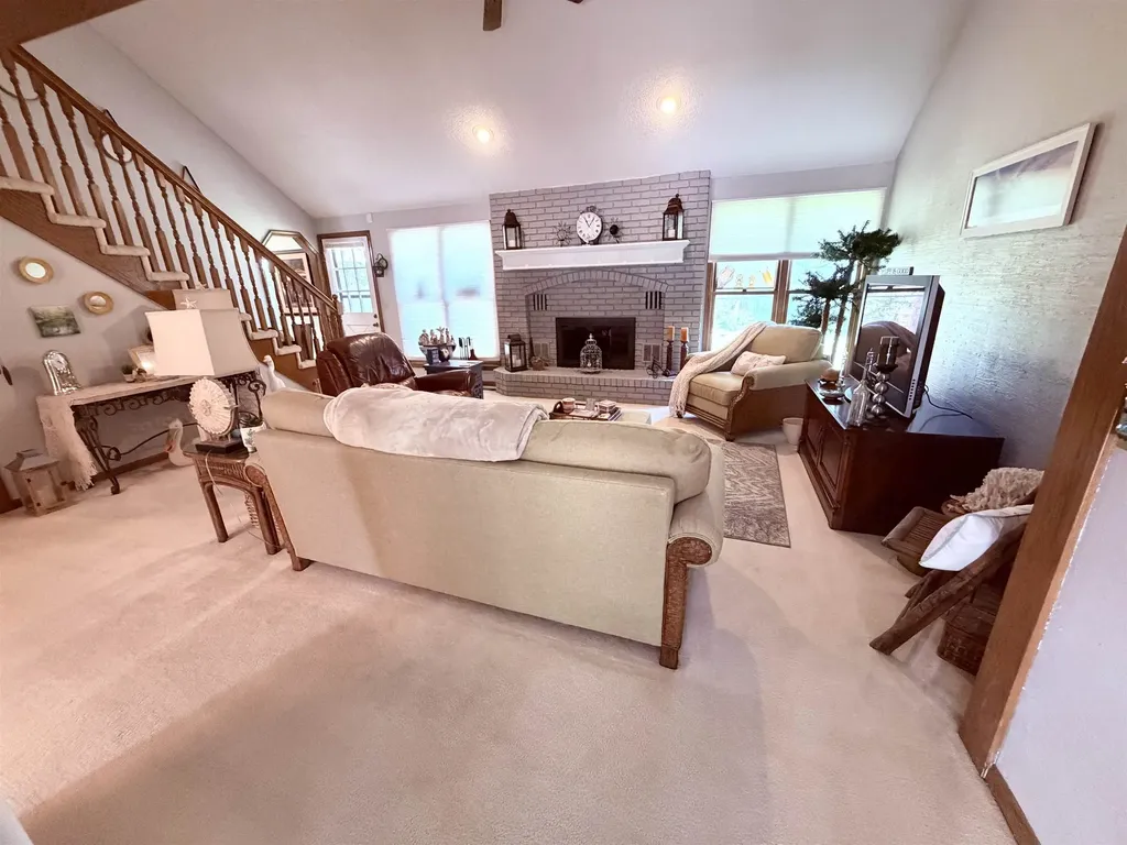 4610 N Farmstead Court Bel Aire KS 67220