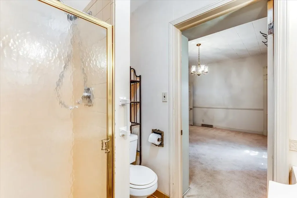 525 W 10th Street Newton KS 67214