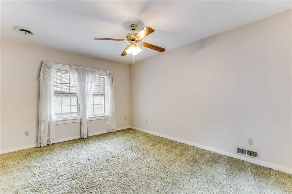 525 W 10th Street Newton KS 67214