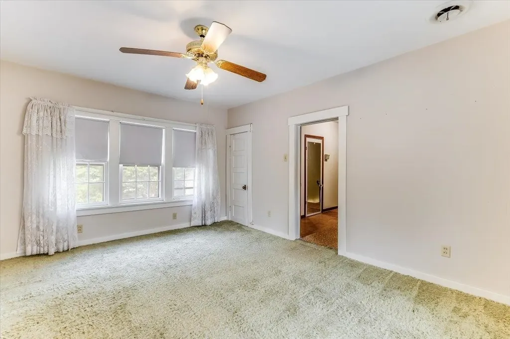525 W 10th Street Newton KS 67214