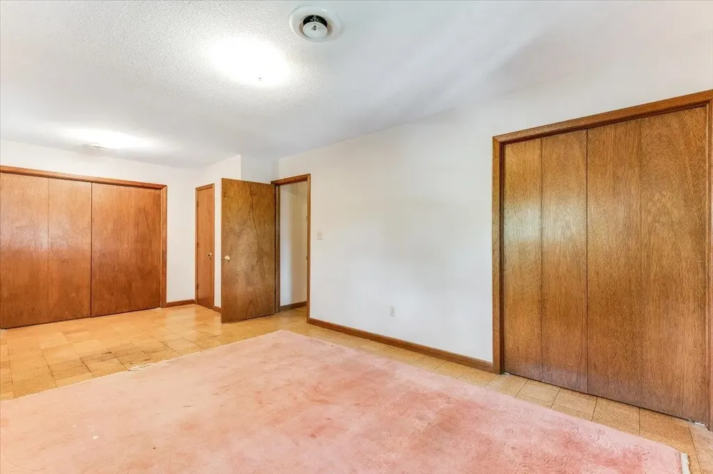 525 W 10th Street Newton KS 67214