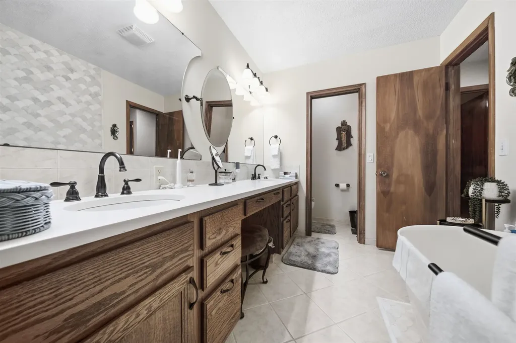303 N Boyd Street Caldwell KS 67022