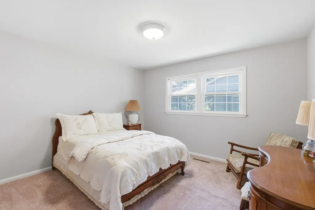 610 N Rutland Wichita KS 67206