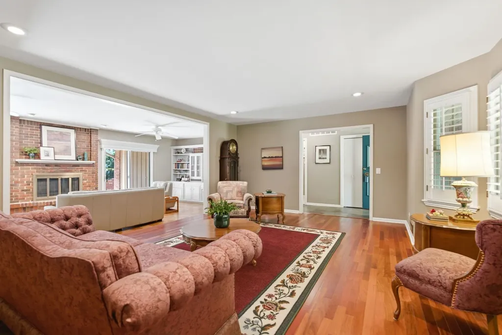 610 N Rutland Wichita KS 67206
