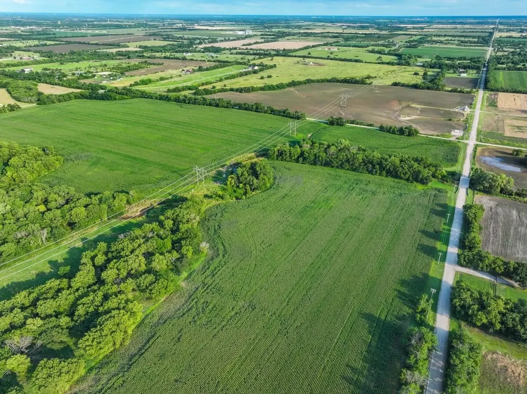 000 SW County Line Road Benton KS 67017
