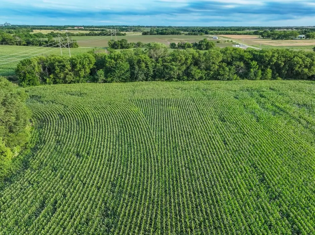 000 SW County Line Road Benton KS 67017