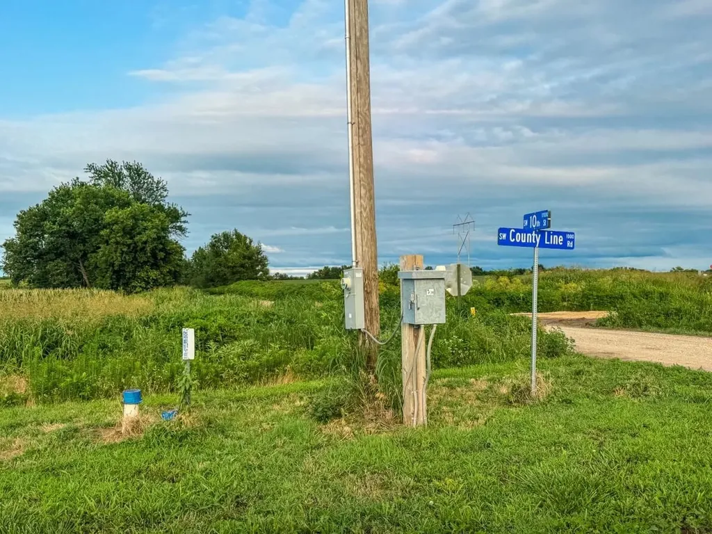 000 SW County Line Road Benton KS 67017