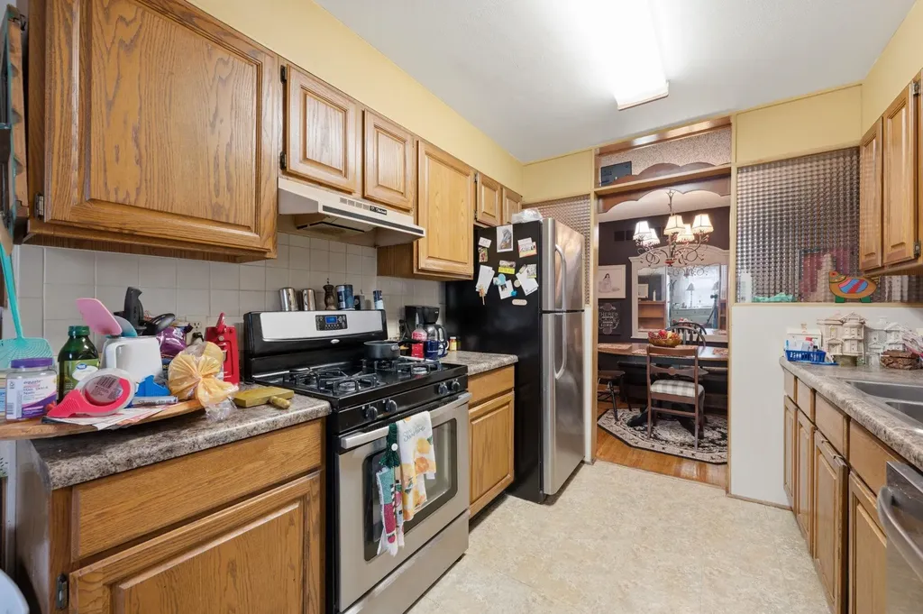 2857 S Larkin Drive Wichita KS 67216