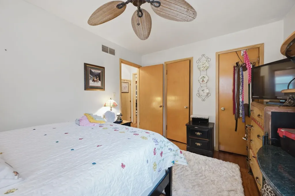2857 S Larkin Drive Wichita KS 67216