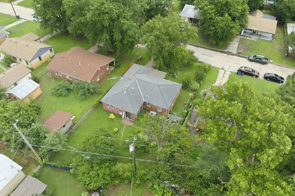 2857 S Larkin Drive Wichita KS 67216