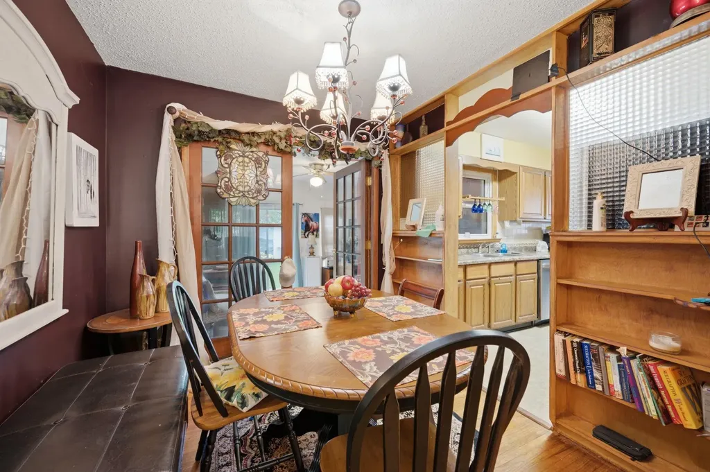 2857 S Larkin Drive Wichita KS 67216