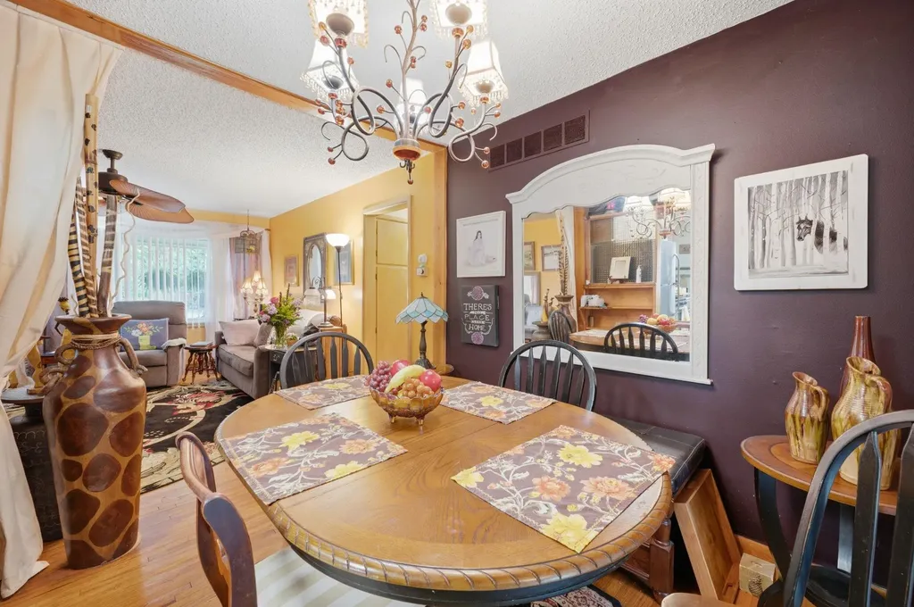 2857 S Larkin Drive Wichita KS 67216