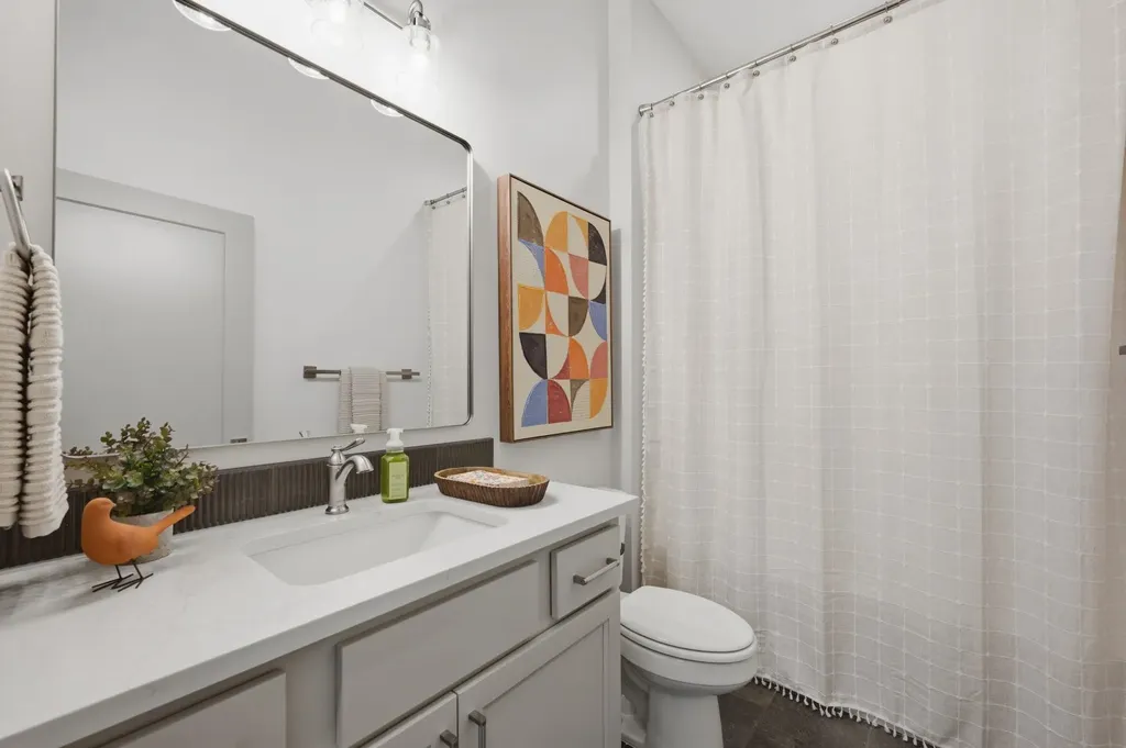 5108 N Highland Street Bel Aire KS 67220