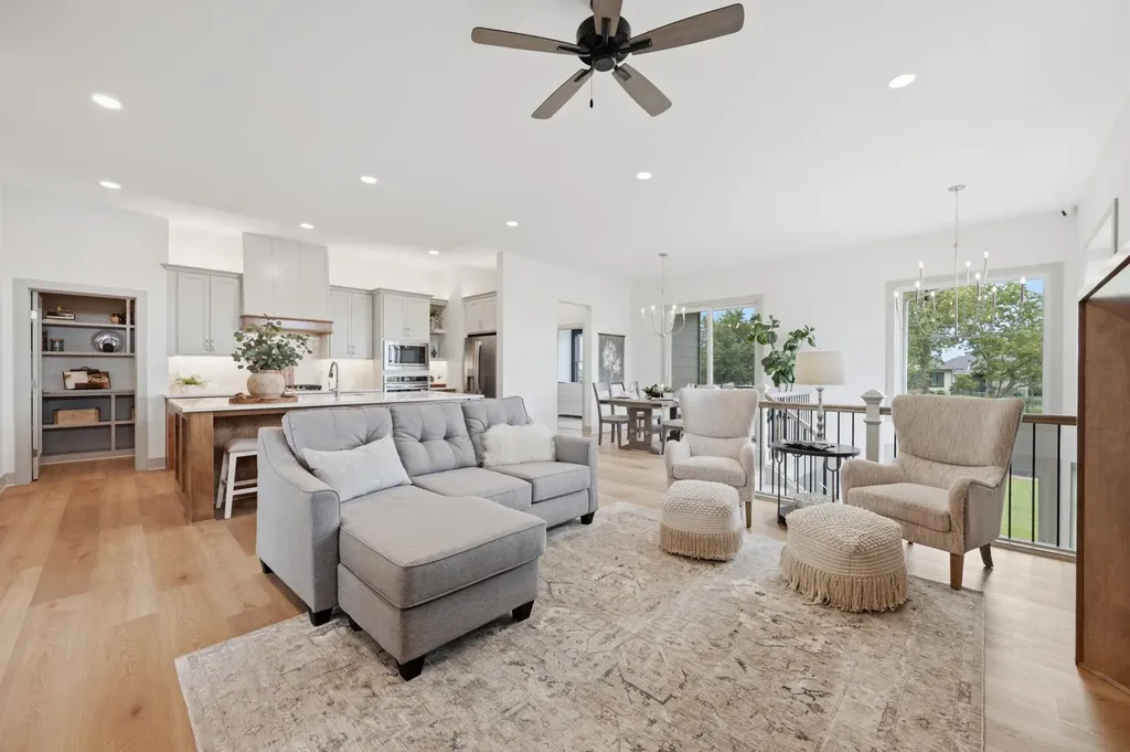 5108 N Highland Street Bel Aire KS 67220