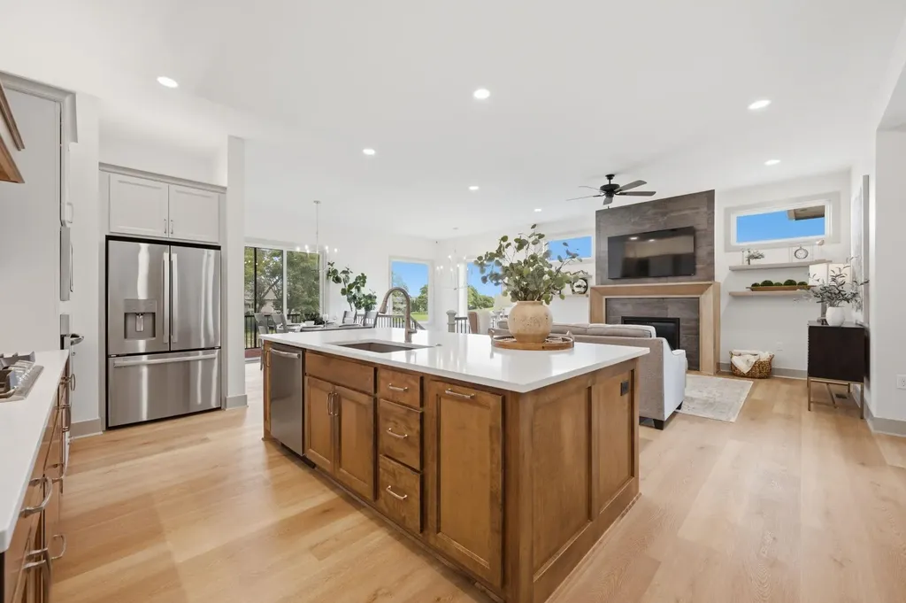 5108 N Highland Street Bel Aire KS 67220