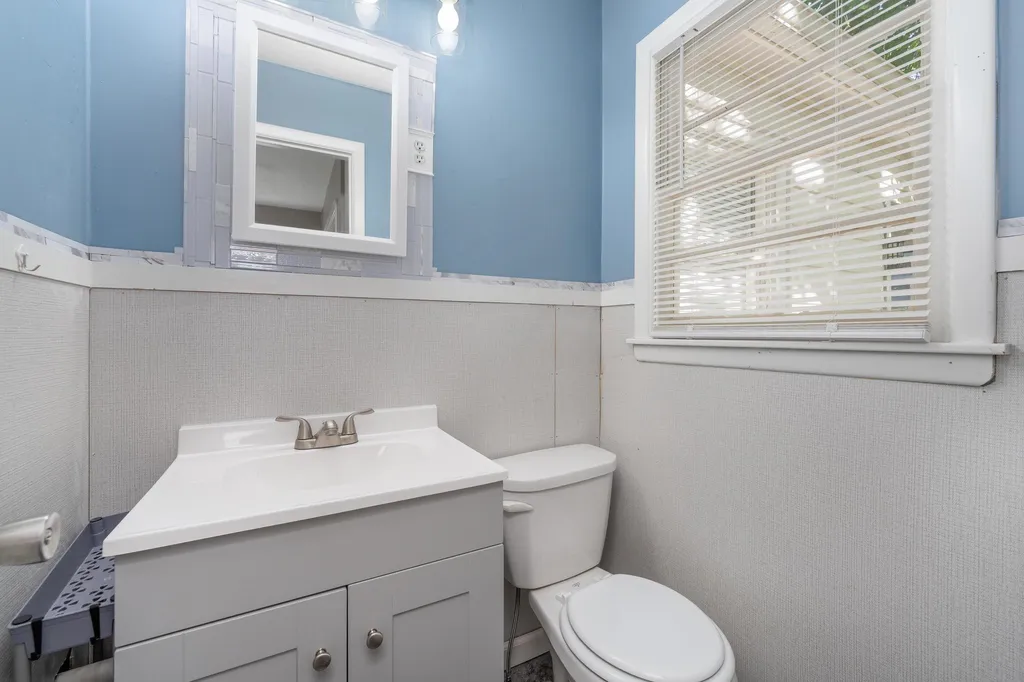 544 S Sylvan Wichita KS 67218