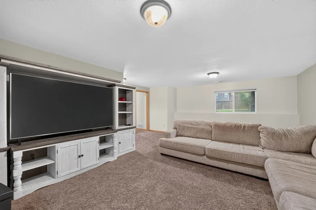 2701 E Kite Wichita KS 67219