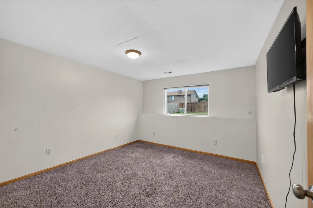 2701 E Kite Wichita KS 67219