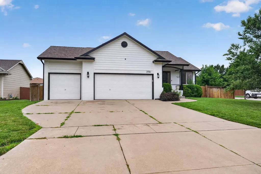 2701 E Kite Wichita KS 67219