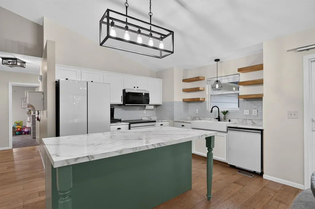2701 E Kite Wichita KS 67219