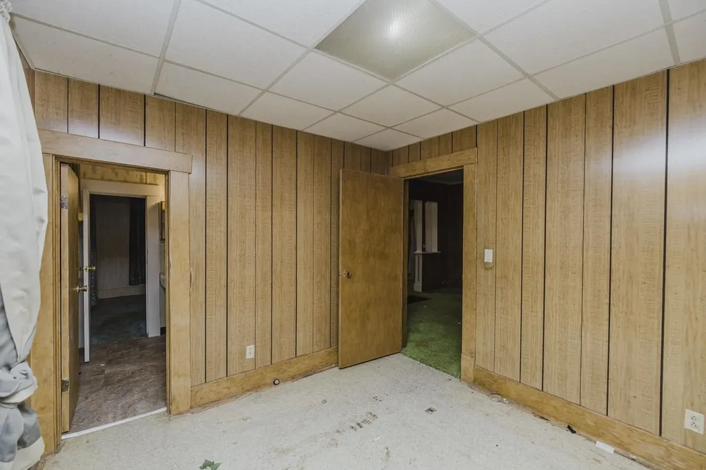 223 N Fern Wichita KS 67203