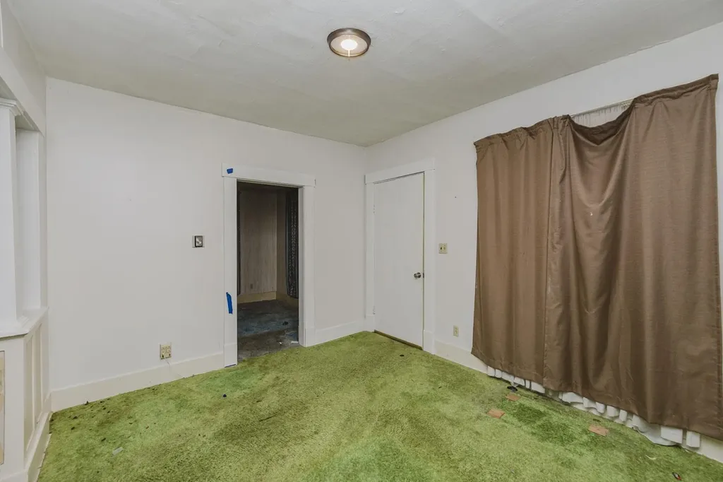 223 N Fern Wichita KS 67203