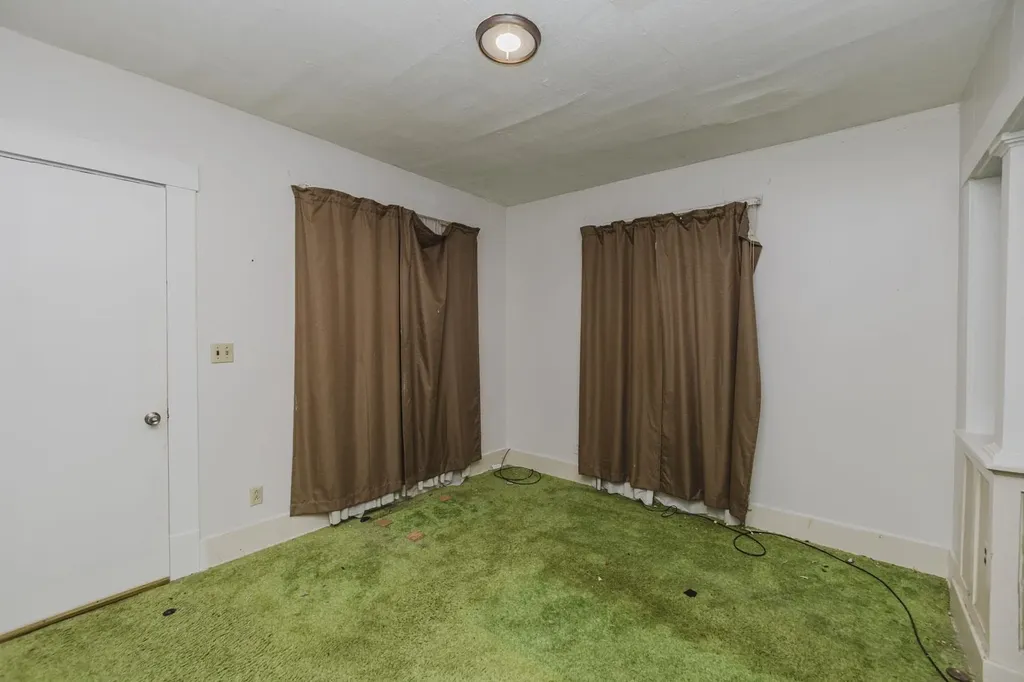223 N Fern Wichita KS 67203