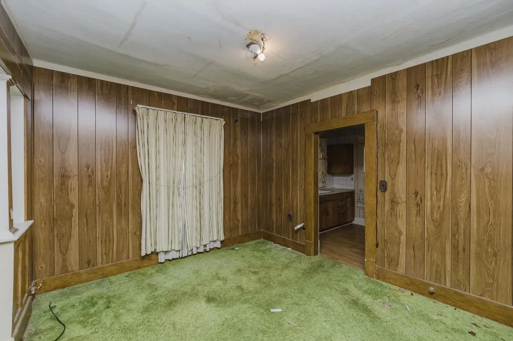 223 N Fern Wichita KS 67203