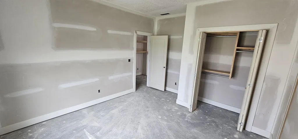 5109 N Toben Court Bel Aire KS 67226