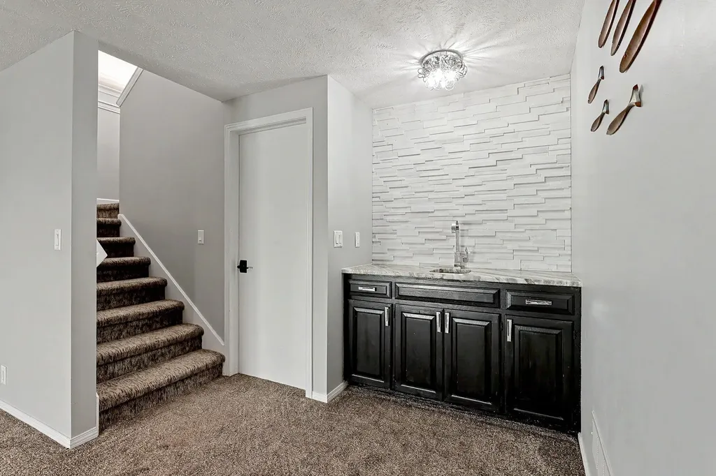 4809 N Portwest Street Wichita KS 67204