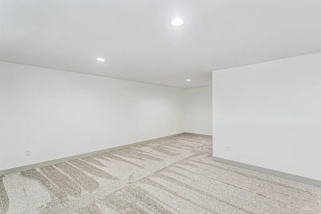 2046 N Cheryl Court Wichita KS 67212