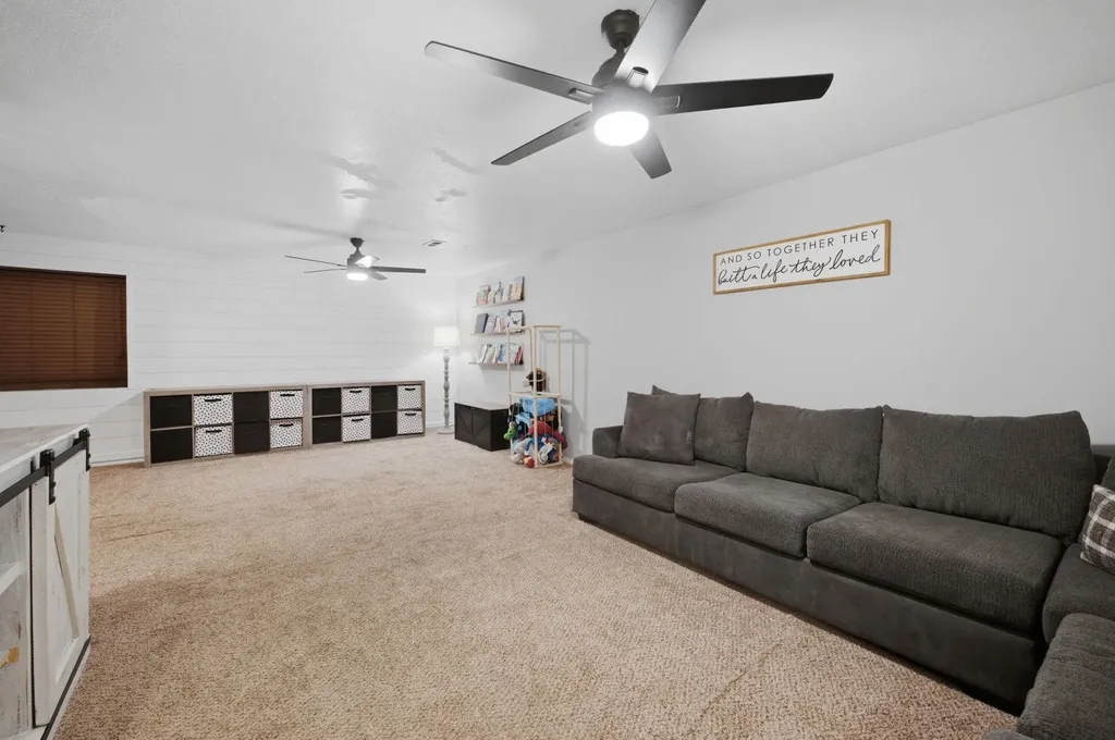 4505 S Richmond Wichita KS 67217