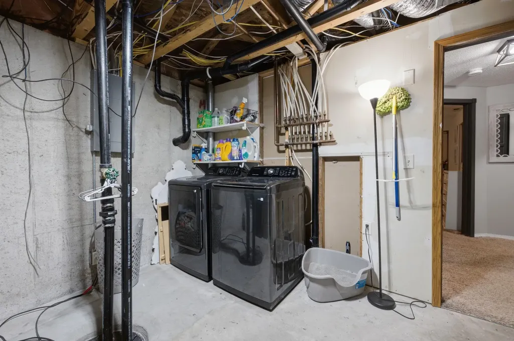 4505 S Richmond Wichita KS 67217
