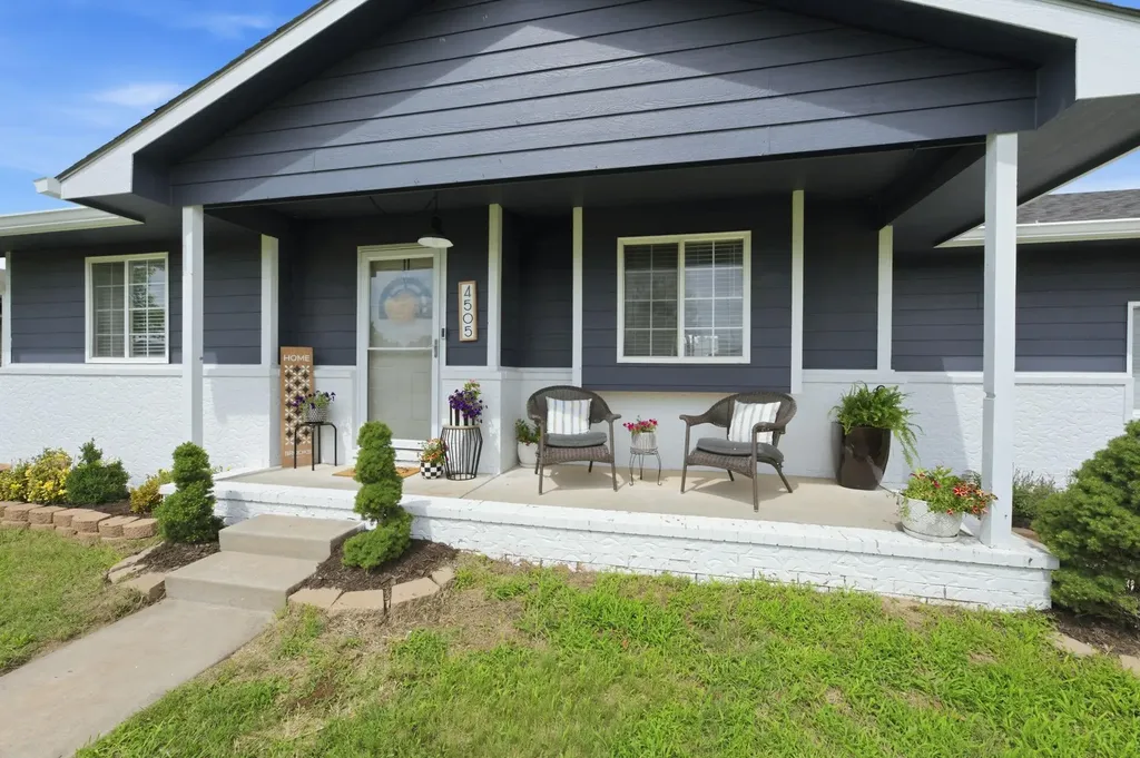 4505 S Richmond Wichita KS 67217