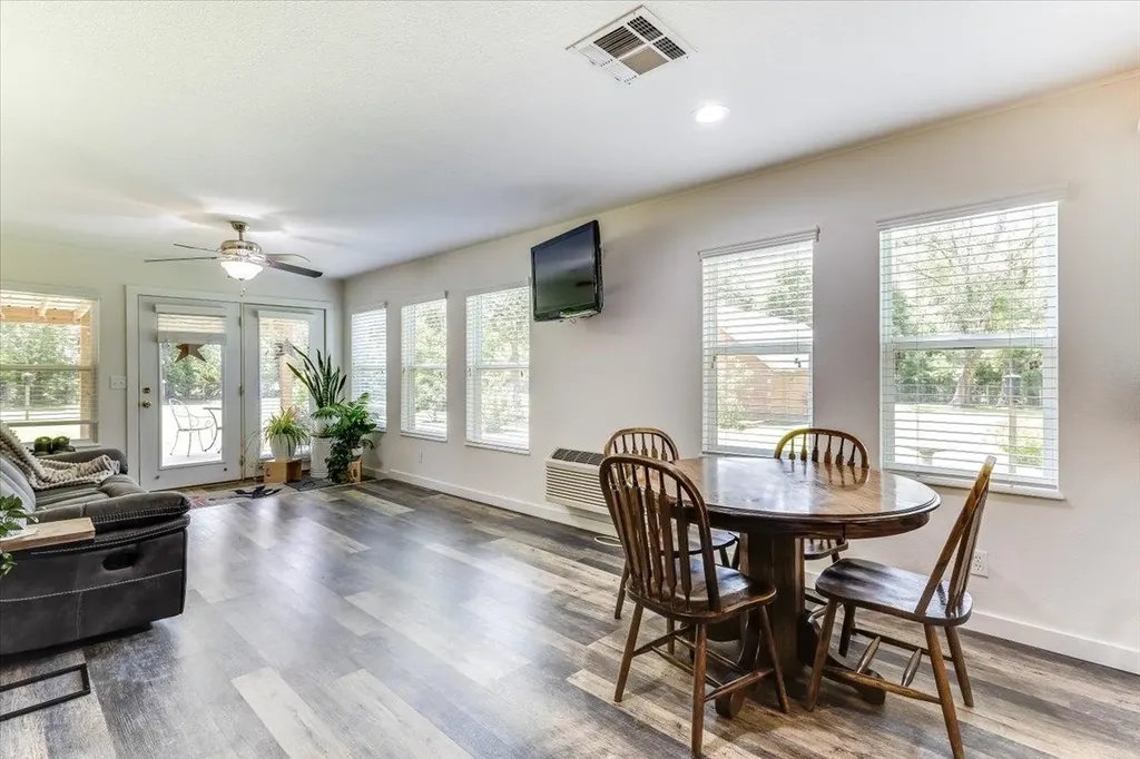 1179 E 120th Avenue N Belle Plaine KS 67013