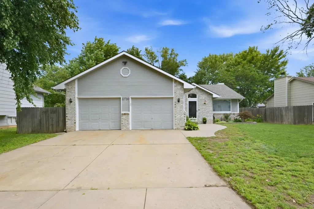 11710 W Murdock Wichita KS 67212