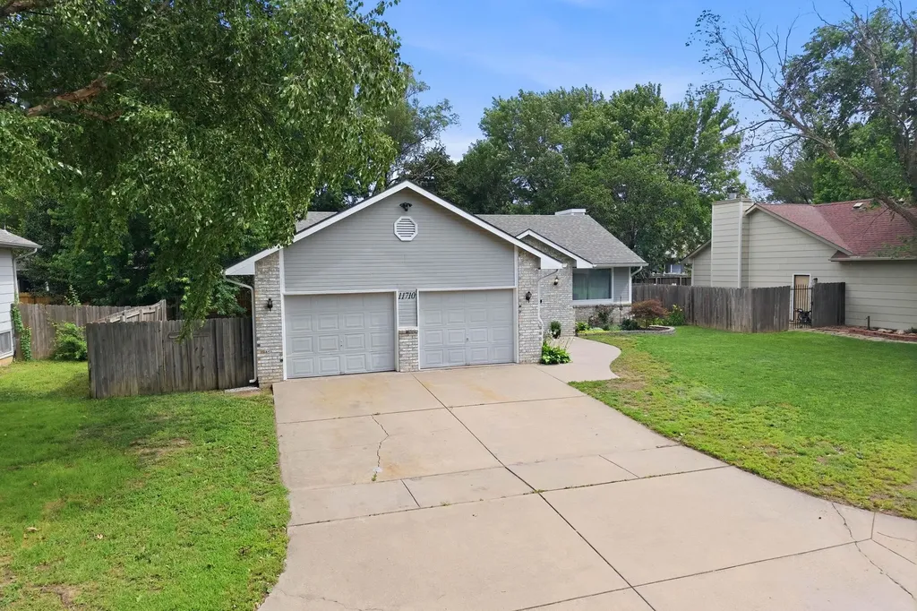 11710 W Murdock Wichita KS 67212