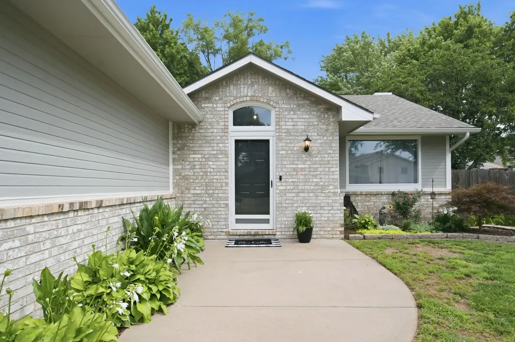 11710 W Murdock Wichita KS 67212