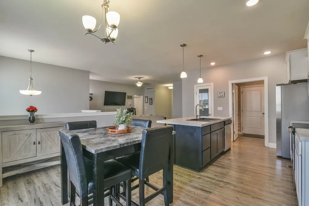 3739 N Pepper Ridge Wichita KS 67205