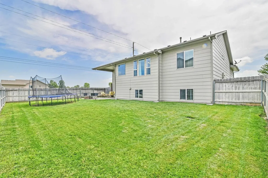 3739 N Pepper Ridge Wichita KS 67205