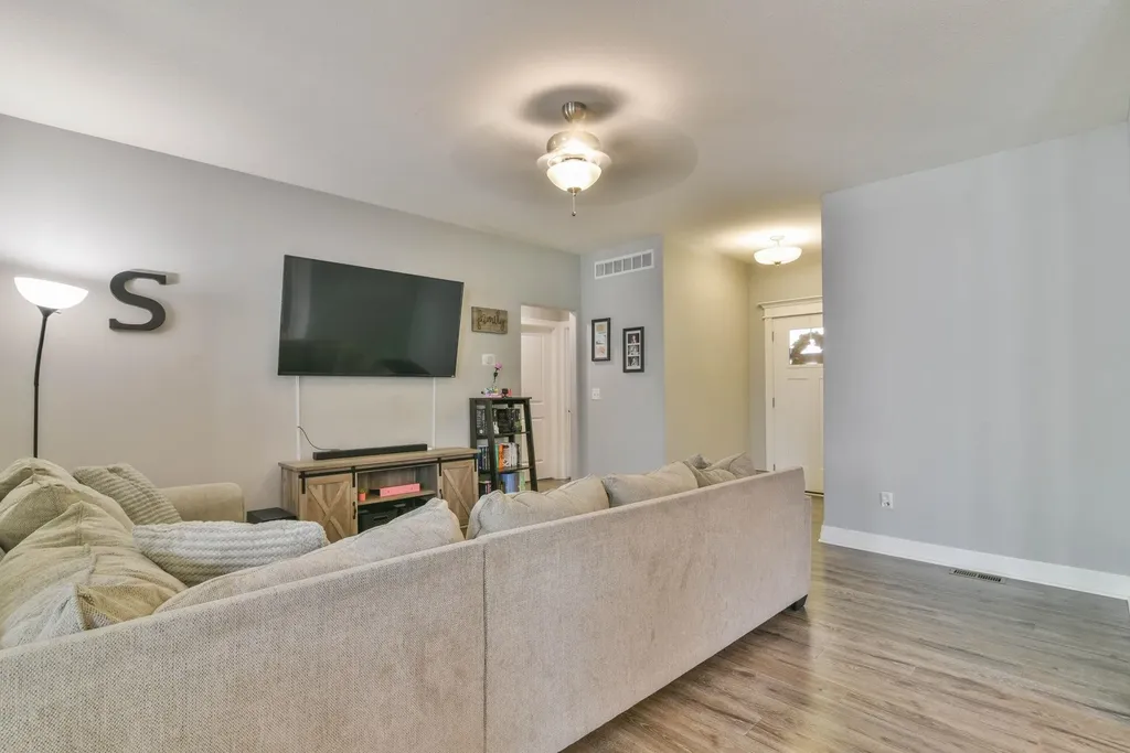 3739 N Pepper Ridge Wichita KS 67205