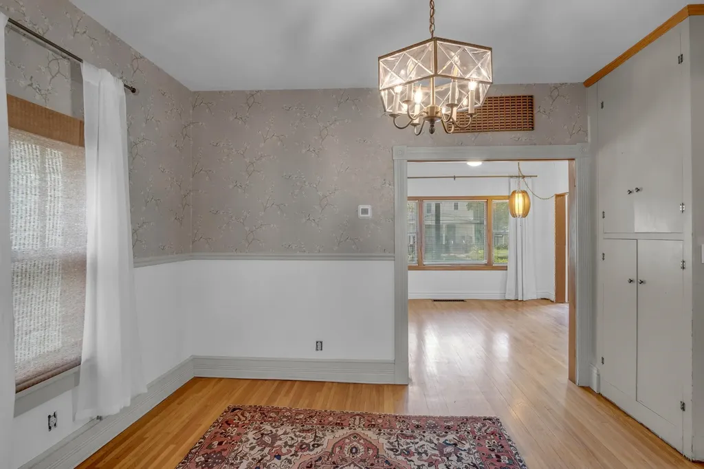 126 E 14th Street Newton KS 67114