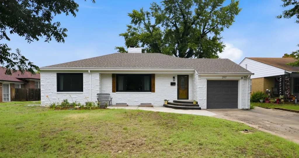 2917 E Rivera Wichita KS 67211