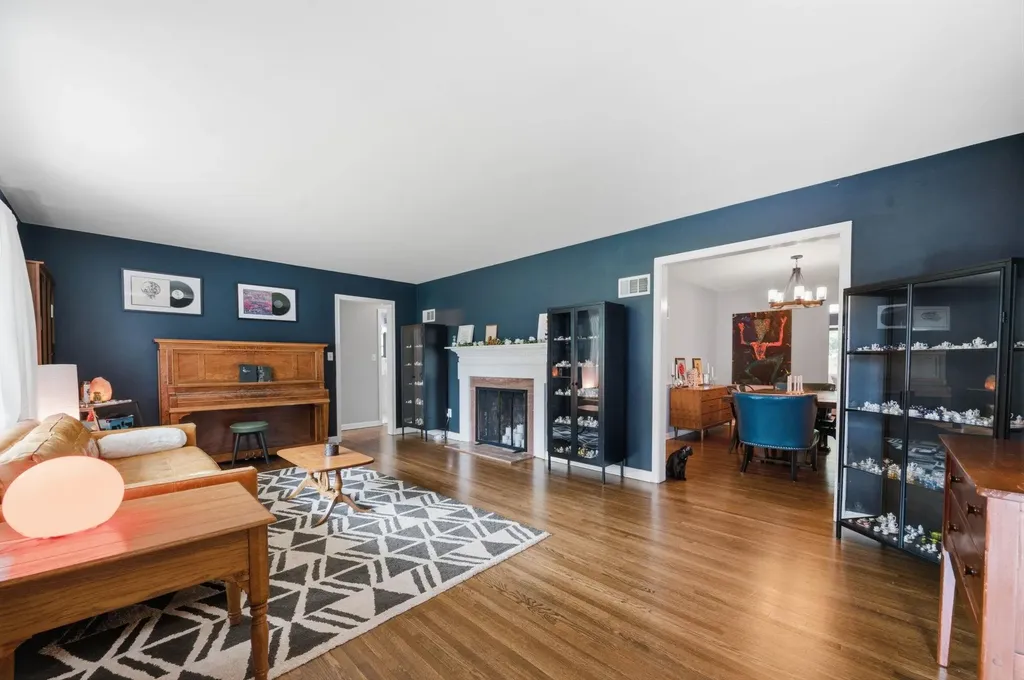 2917 E Rivera Wichita KS 67211