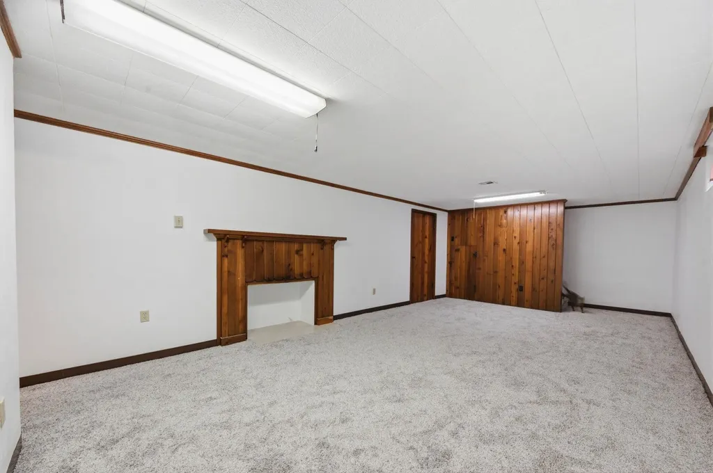 2917 E Rivera Wichita KS 67211