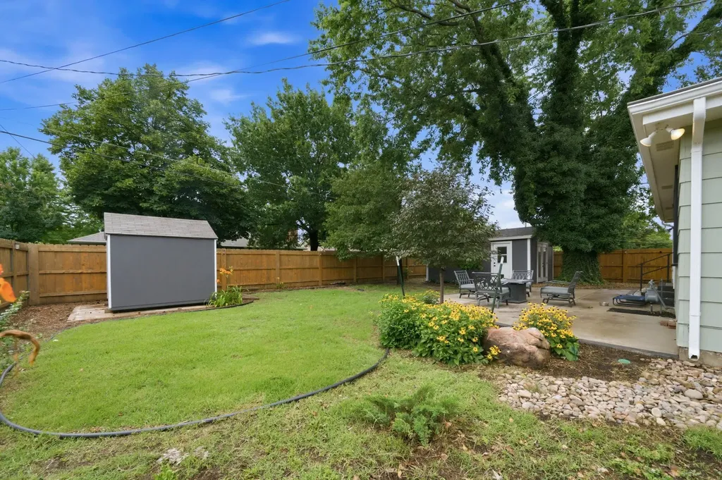 2917 E Rivera Wichita KS 67211