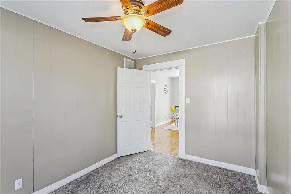 938 E C Avenue Kingman KS 67068